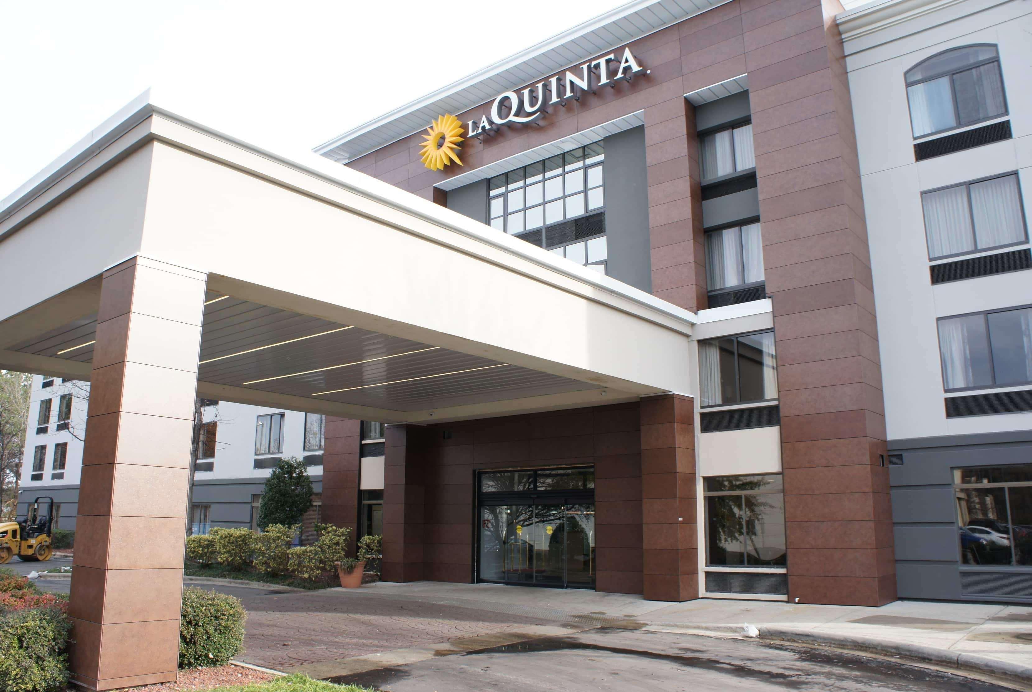 Готель La Quinta By Wyndham Raleigh Downtown North Екстер'єр фото